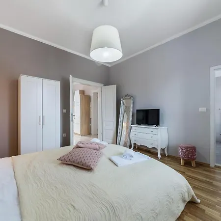 Superior One Bedroom With Sea View *